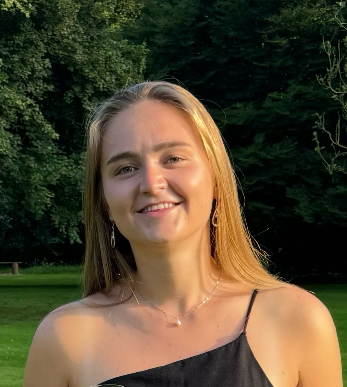 Dr Hannah Sharpe — Co-Founder, Clinical Safety